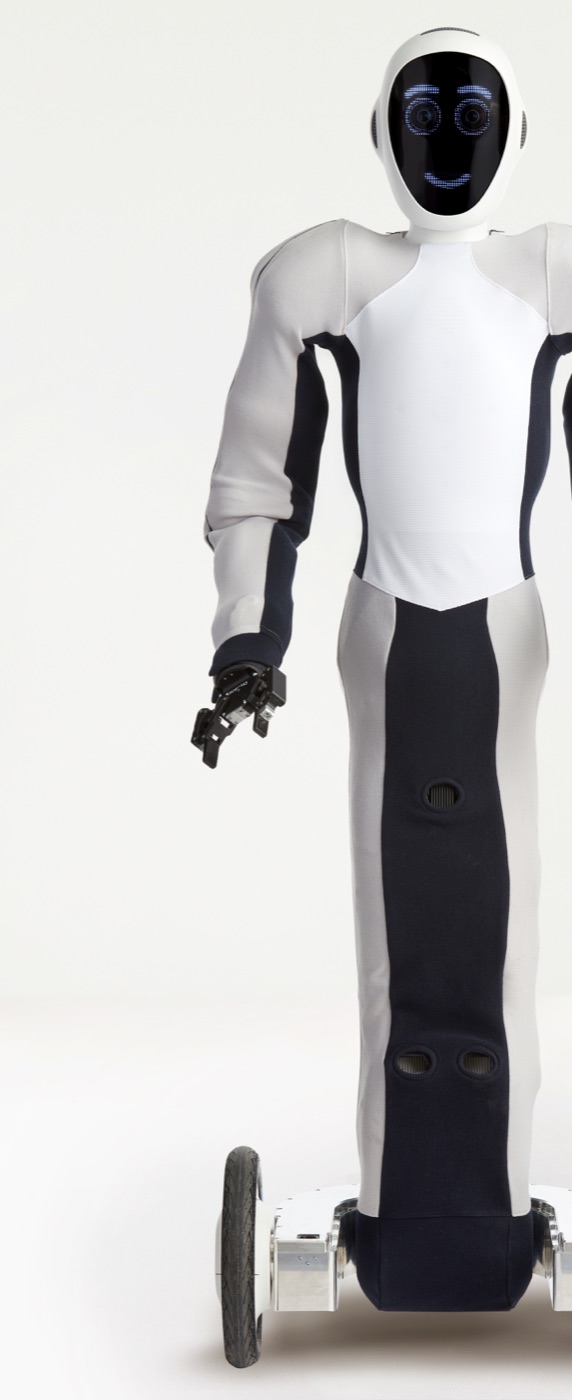 EVE — foto 1
